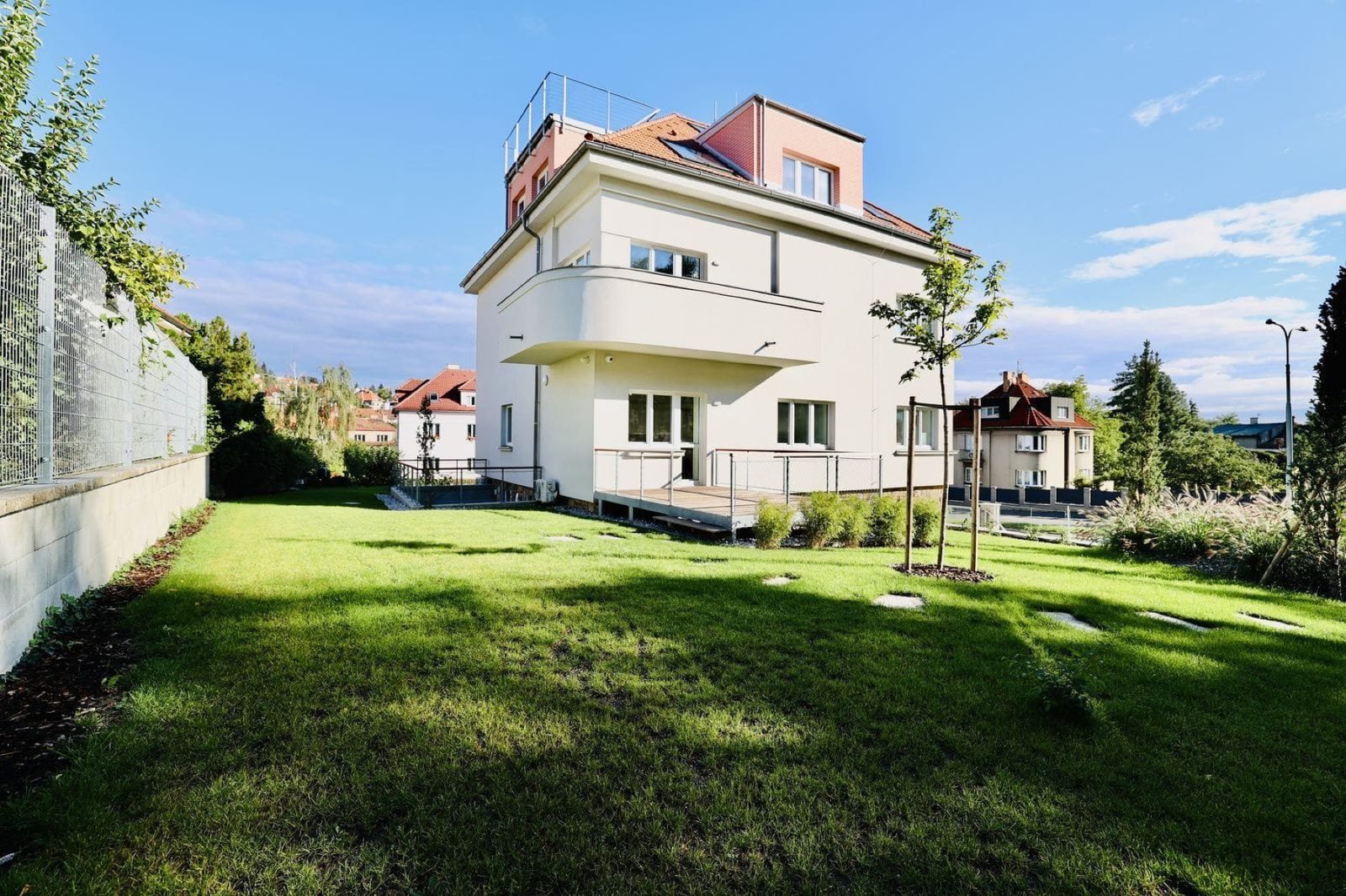 Pronájem bytu 2+kk 64 m², Praha 6